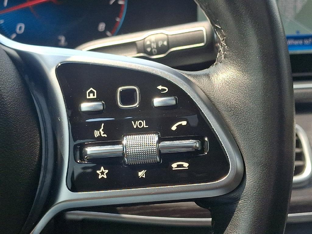 Mercedes-Benz GLE view 23