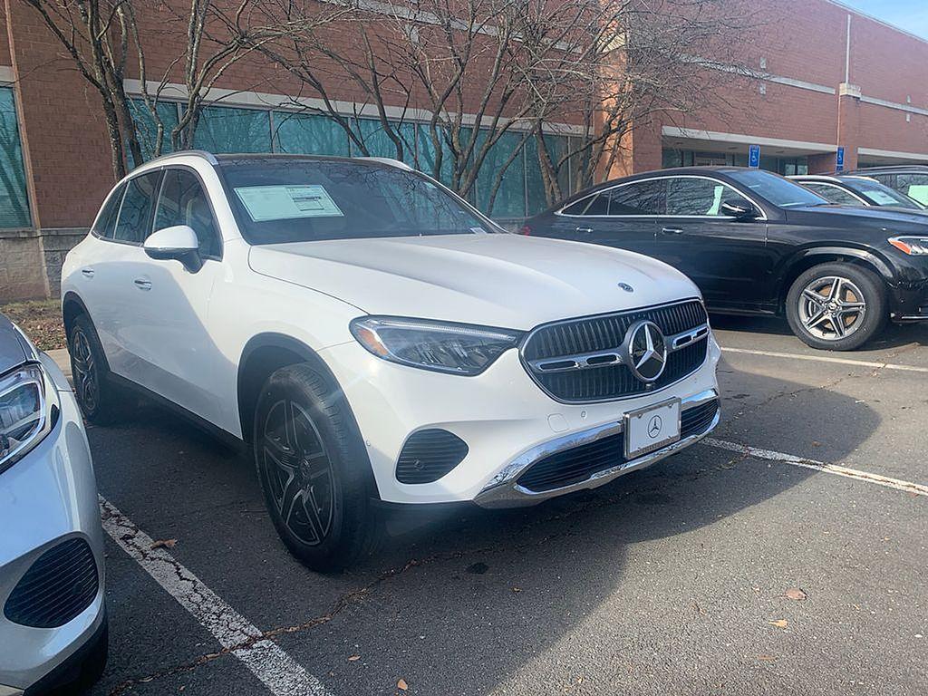 new 2026 Mercedes-Benz GLC 300 car, priced at $57,870