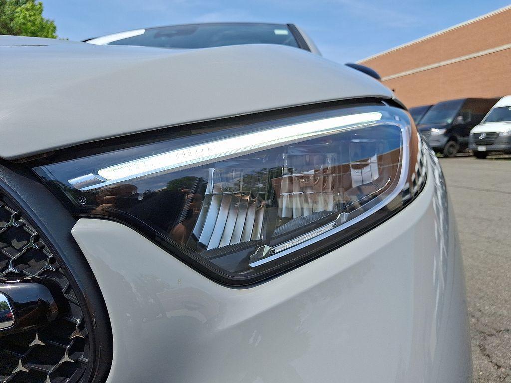 used 2025 Mercedes-Benz GLC 300 car, priced at $55,611