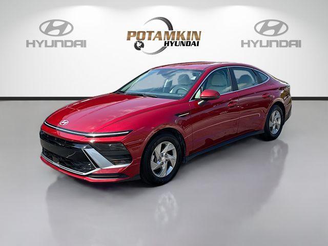 used 2025 Hyundai Sonata car, priced at $22,161