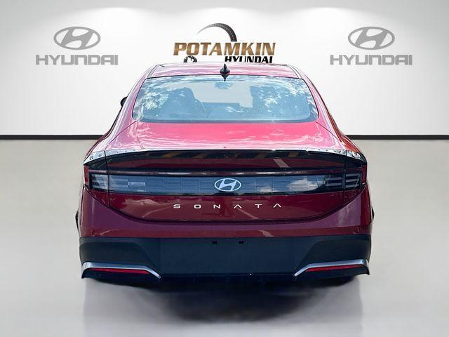used 2025 Hyundai Sonata car, priced at $22,161