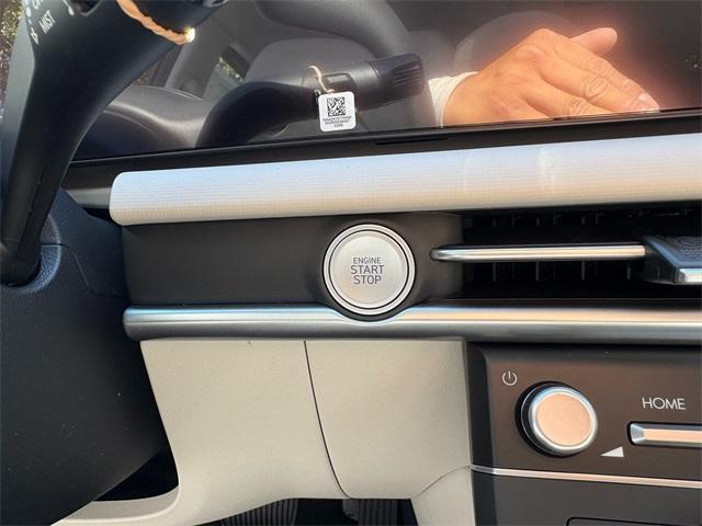 new 2026 Hyundai Tucson car, priced at $27,812