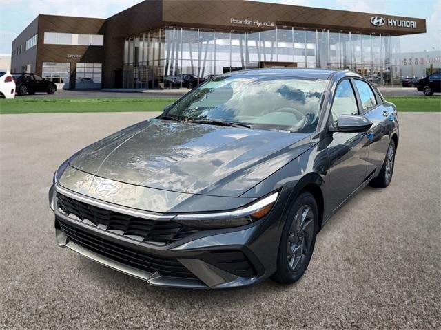 new 2026 Hyundai ELANTRA HEV car, priced at $25,916