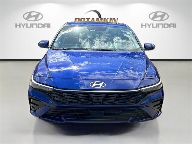 used 2025 Hyundai Elantra car, priced at $20,734