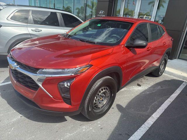 used 2024 Chevrolet Trax car, priced at $19,271