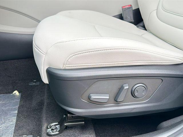 new 2026 Hyundai Tucson car, priced at $32,288