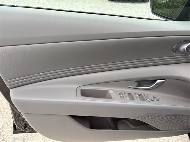 new 2026 Hyundai ELANTRA HEV car, priced at $27,096