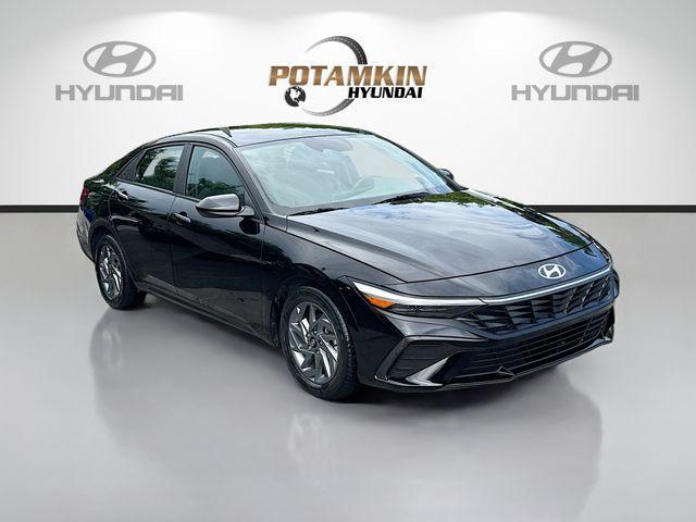 used 2024 Hyundai Elantra car, priced at $20,771