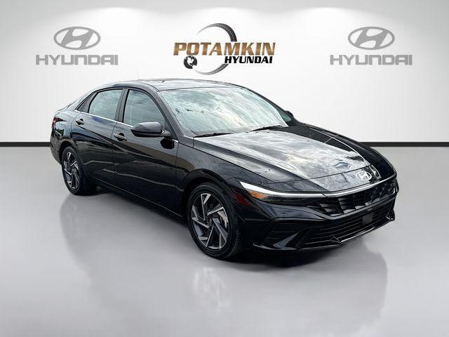 used 2025 Hyundai Elantra car, priced at $19,303