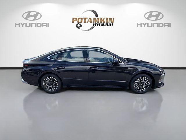 new 2026 Hyundai Sonata Hybrid car, priced at $31,026