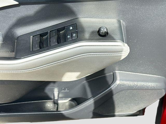 used 2020 Toyota Highlander car, priced at $27,500