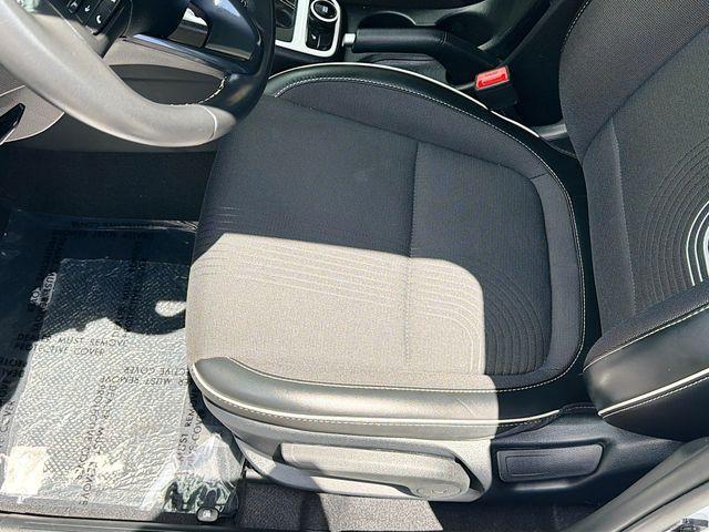 used 2024 Hyundai Venue car, priced at $20,271