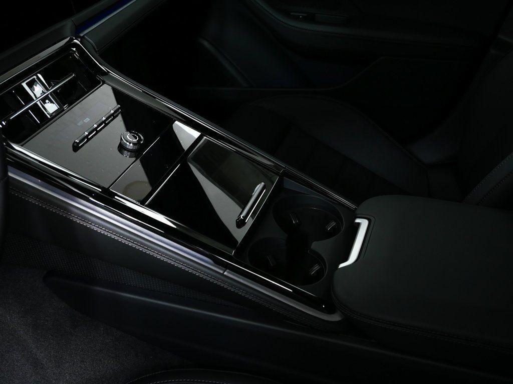 new 2026 Porsche Panamera car, priced at $138,110