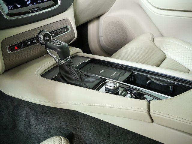 used 2020 Volvo XC90 car, priced at $30,134