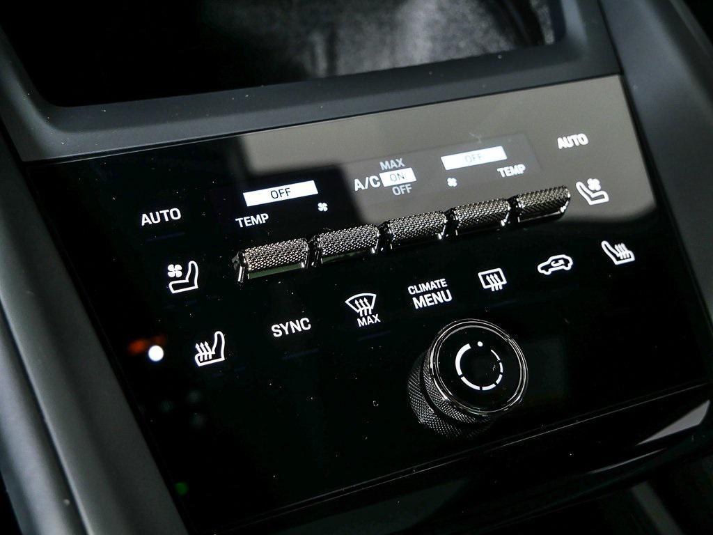 new 2025 Porsche Macan car, priced at $135,415