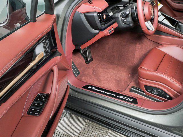 new 2026 Porsche Panamera car, priced at $187,930