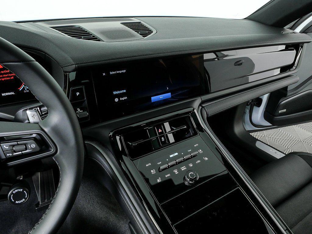 new 2026 Porsche Panamera car, priced at $129,400