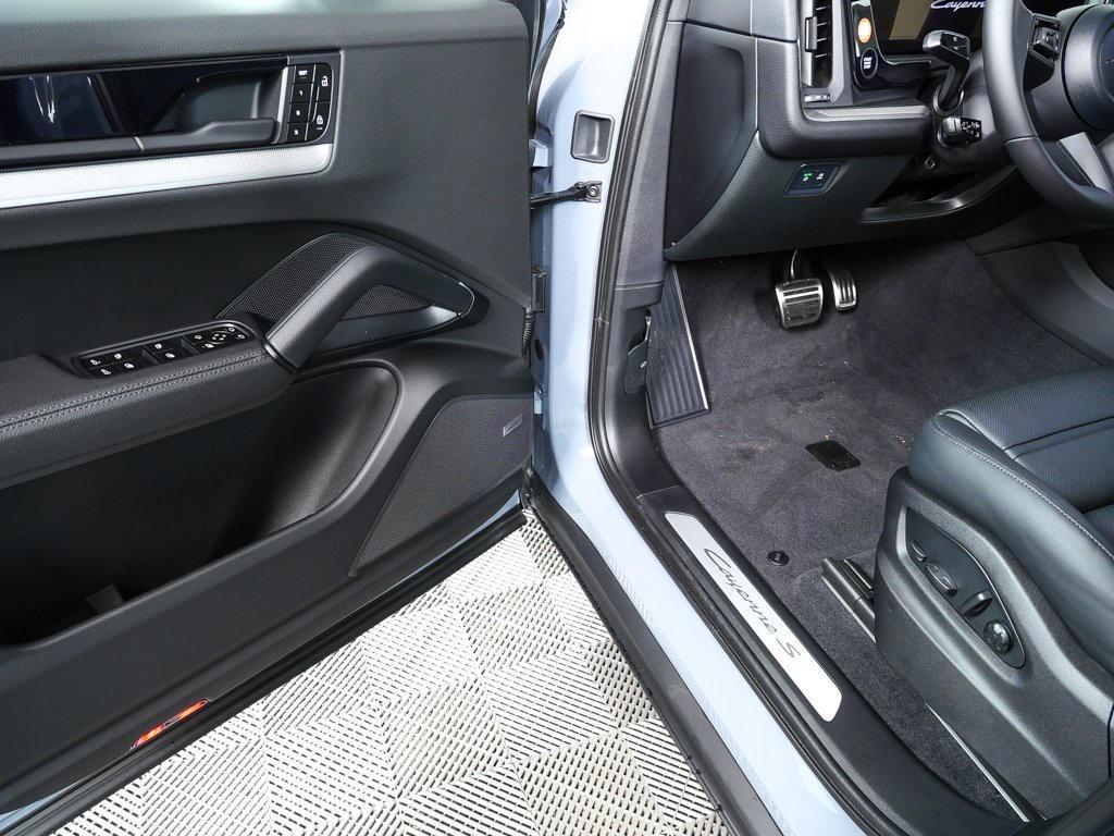 new 2026 Porsche Cayenne car, priced at $135,820
