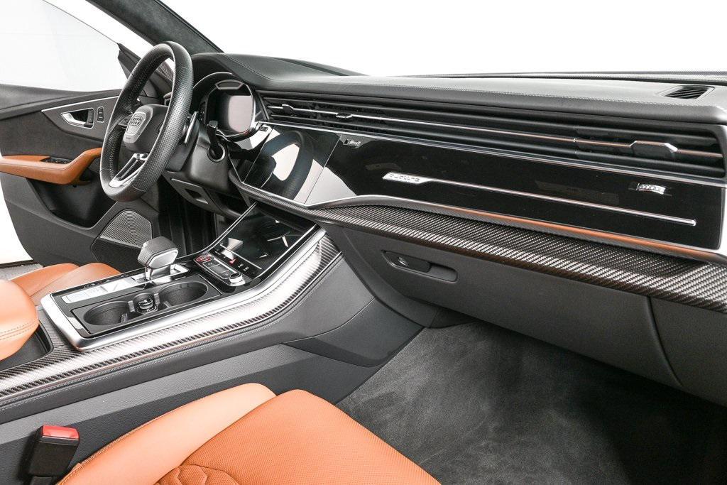 2020 Daytona Gray Pearl Audi RS Q8