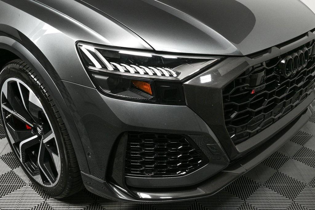 2020 Daytona Gray Pearl Audi RS Q8