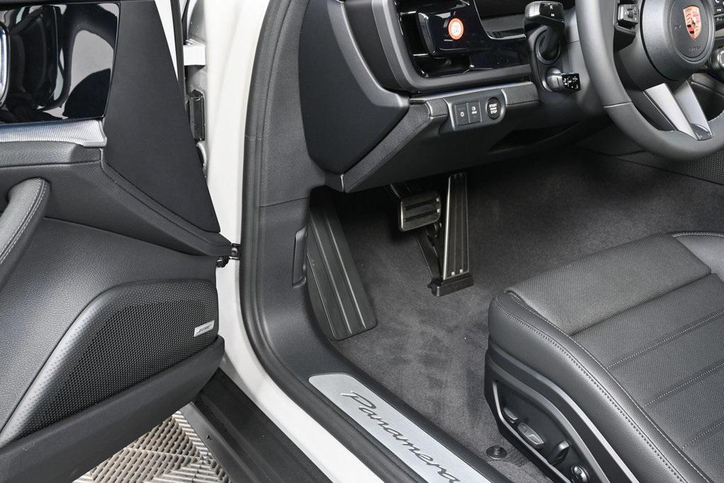 new 2026 Porsche Panamera car, priced at $141,880