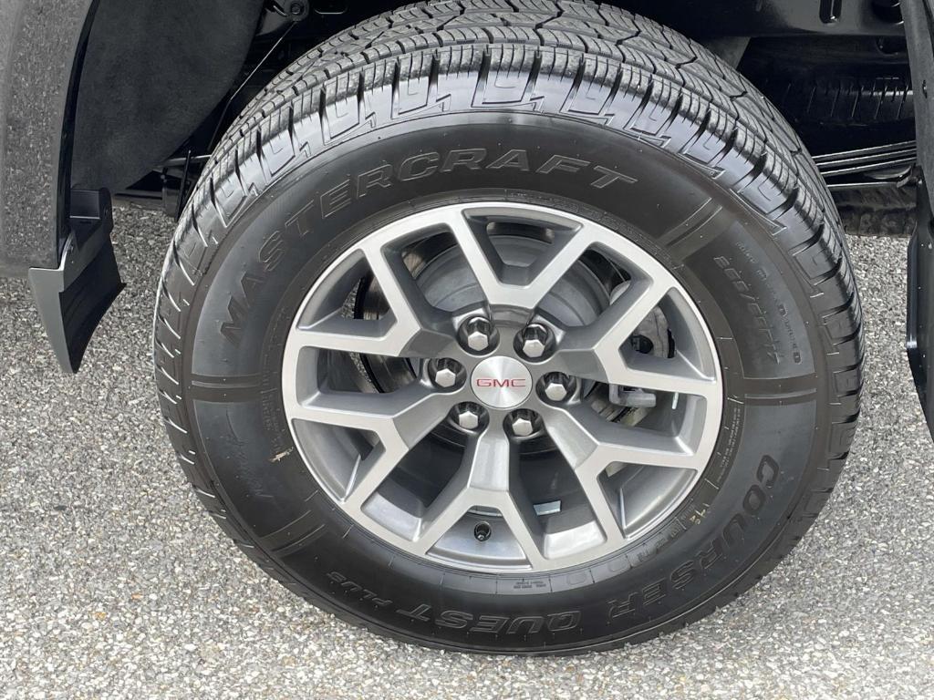 used 2022 GMC Canyon car, priced at $38,360