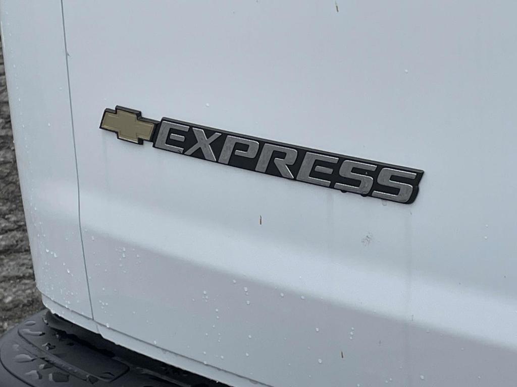 new 2025 Chevrolet Express 3500 car, priced at $53,374