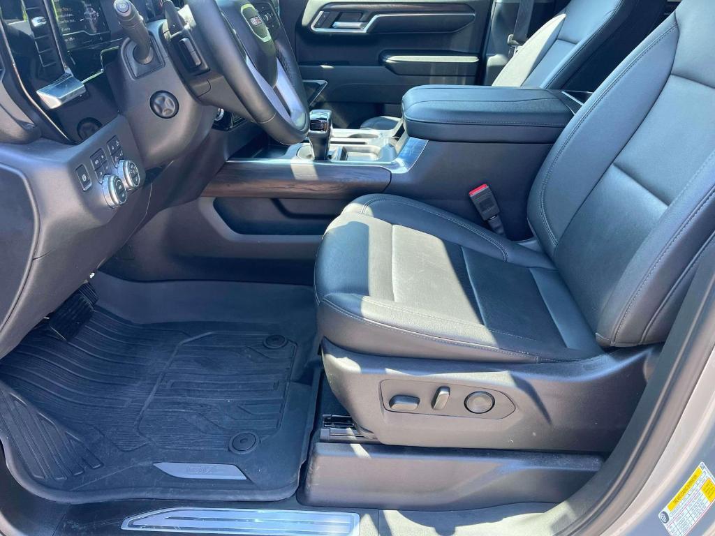 used 2024 GMC Sierra 1500 car, priced at $51,260