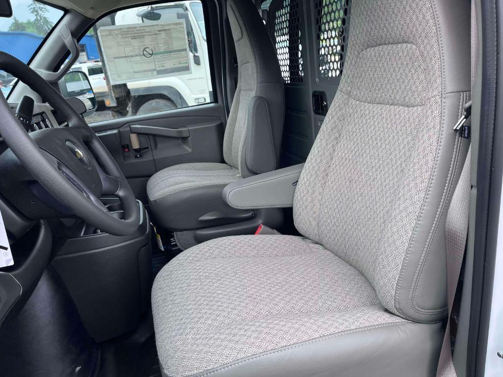 new 2025 Chevrolet Express 2500 car, priced at $49,565
