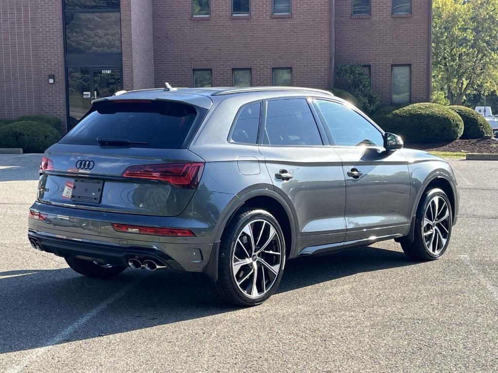 used 2023 Audi SQ5 car, priced at $45,500