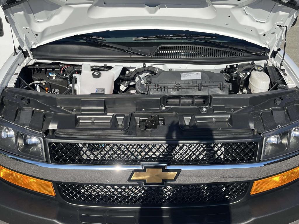 new 2025 Chevrolet Express 2500 car, priced at $53,866