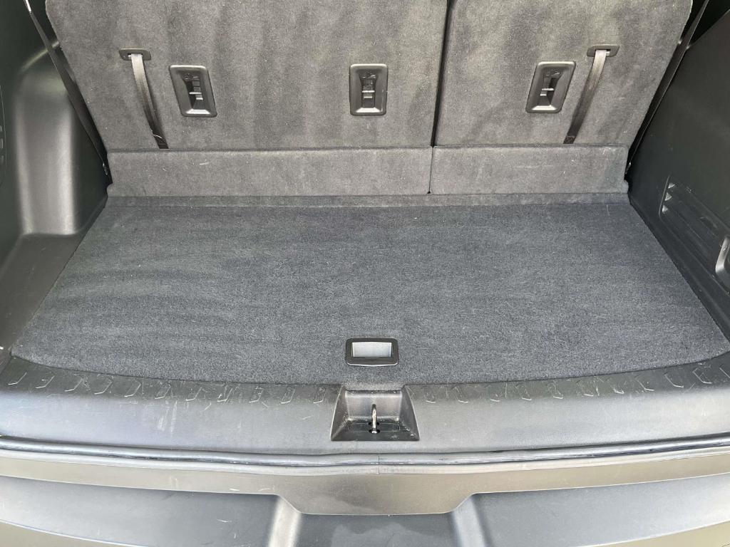 used 2020 Chevrolet Traverse car, priced at $21,100