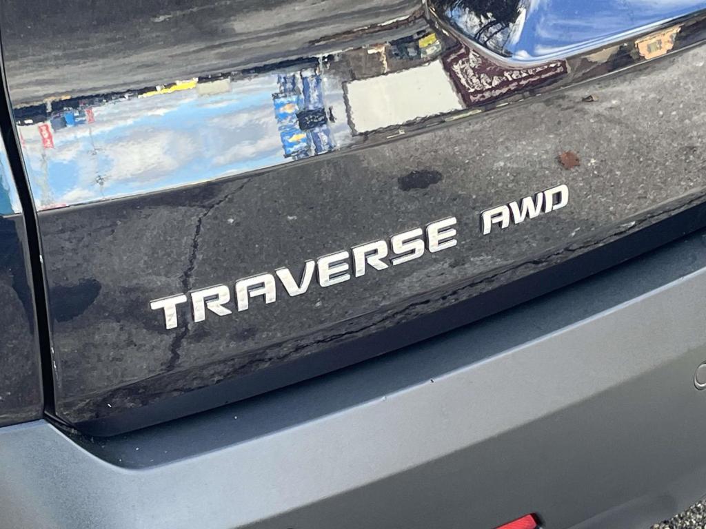 used 2020 Chevrolet Traverse car, priced at $21,100