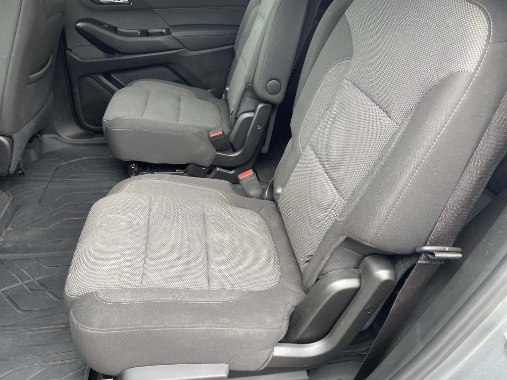 used 2023 Chevrolet Traverse car, priced at $33,660