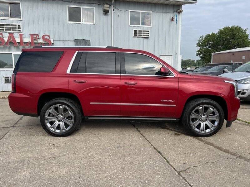 used 2015 GMC Yukon car, priced at $18,995