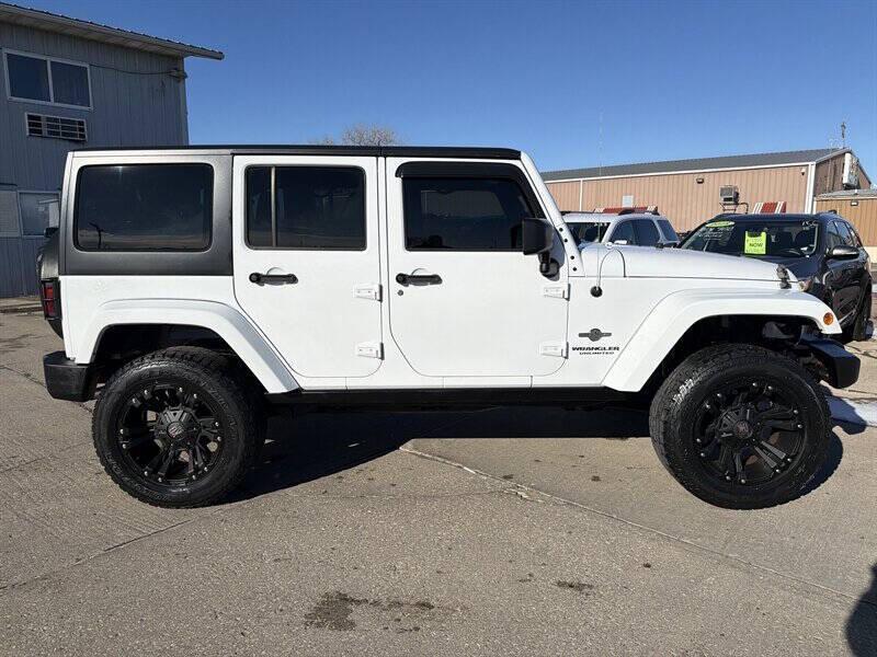 used 2015 Jeep Wrangler Unlimited car, priced at $18,995
