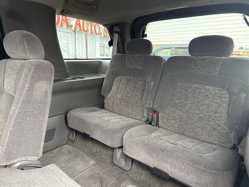 used 2004 GMC Envoy XL car, priced at $6,995