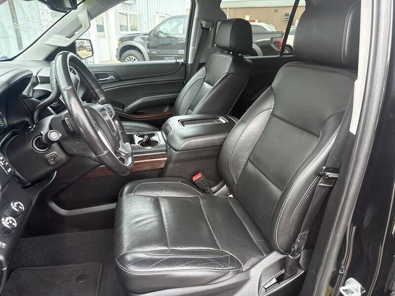 used 2020 GMC Yukon car, priced at $30,995