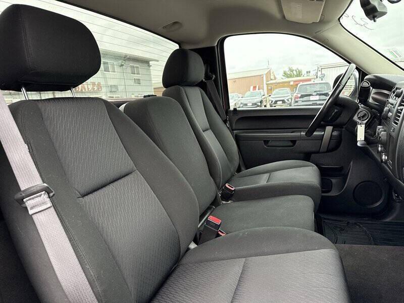 used 2013 Chevrolet Silverado 1500 car, priced at $18,995