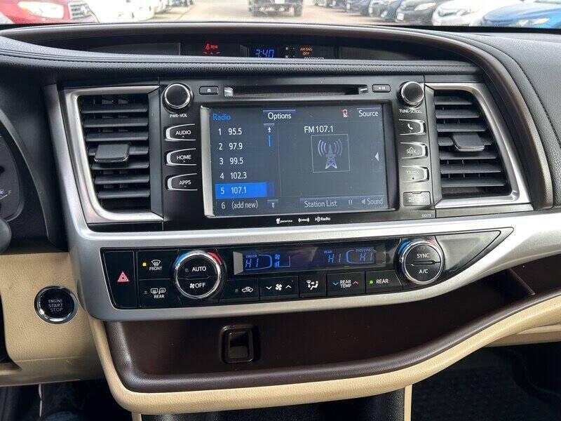 used 2017 Toyota Highlander car, priced at $13,995