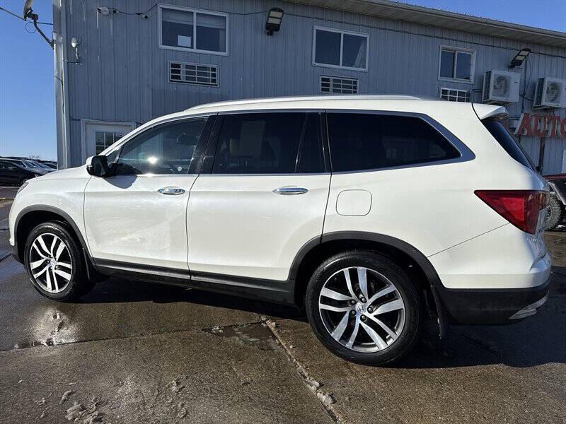used 2016 Honda Pilot car, priced at $10,995