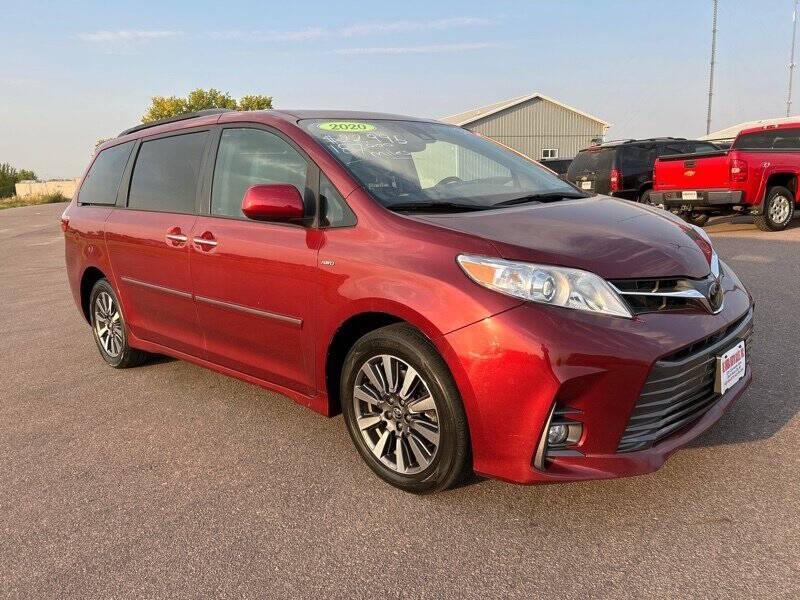 used 2020 Toyota Sienna car, priced at $19,900