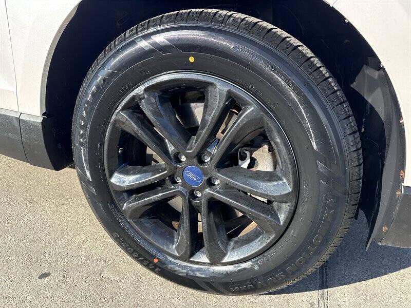 used 2015 Ford Edge car, priced at $11,900