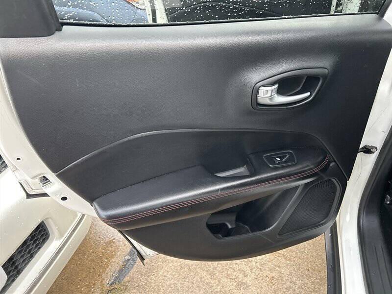 used 2021 Jeep Compass car, priced at $15,995