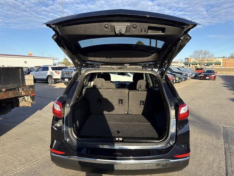 used 2020 Chevrolet Equinox car, priced at $11,900