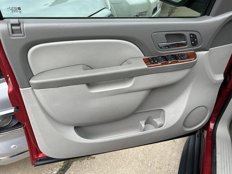 used 2014 Chevrolet Tahoe car, priced at $15,995