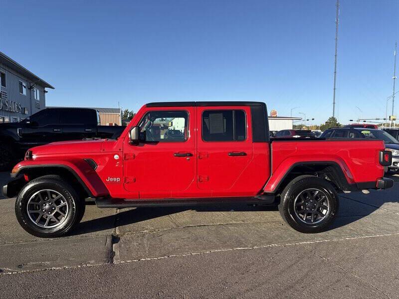 used 2021 Jeep Gladiator car, priced at $31,900