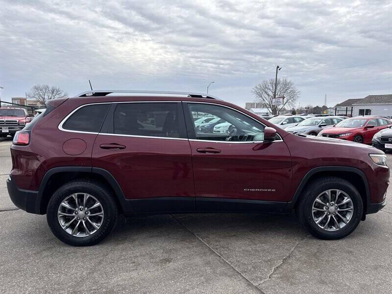 used 2019 Jeep Cherokee car, priced at $12,900