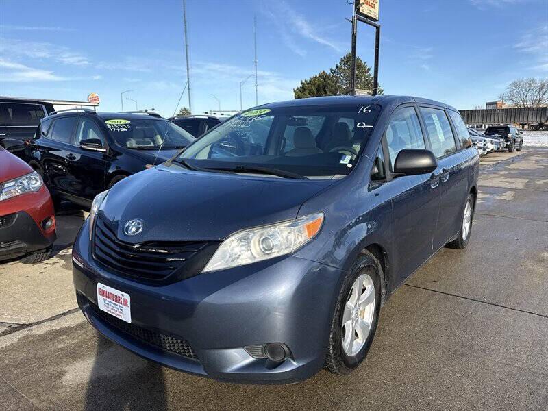 used 2014 Toyota Sienna car, priced at $5,995