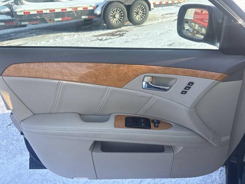 used 2007 Toyota Avalon car, priced at $8,995